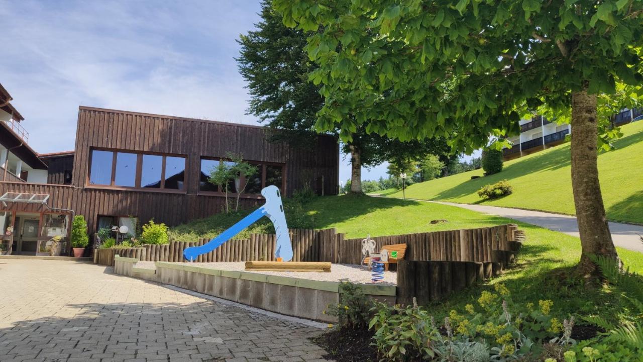 Ferienwohnung Alpenglueck Im Ferienpark Oberallgaeu Mit Hallenbad, Sauna, Wlan Миссен-Вильхамс Экстерьер фото